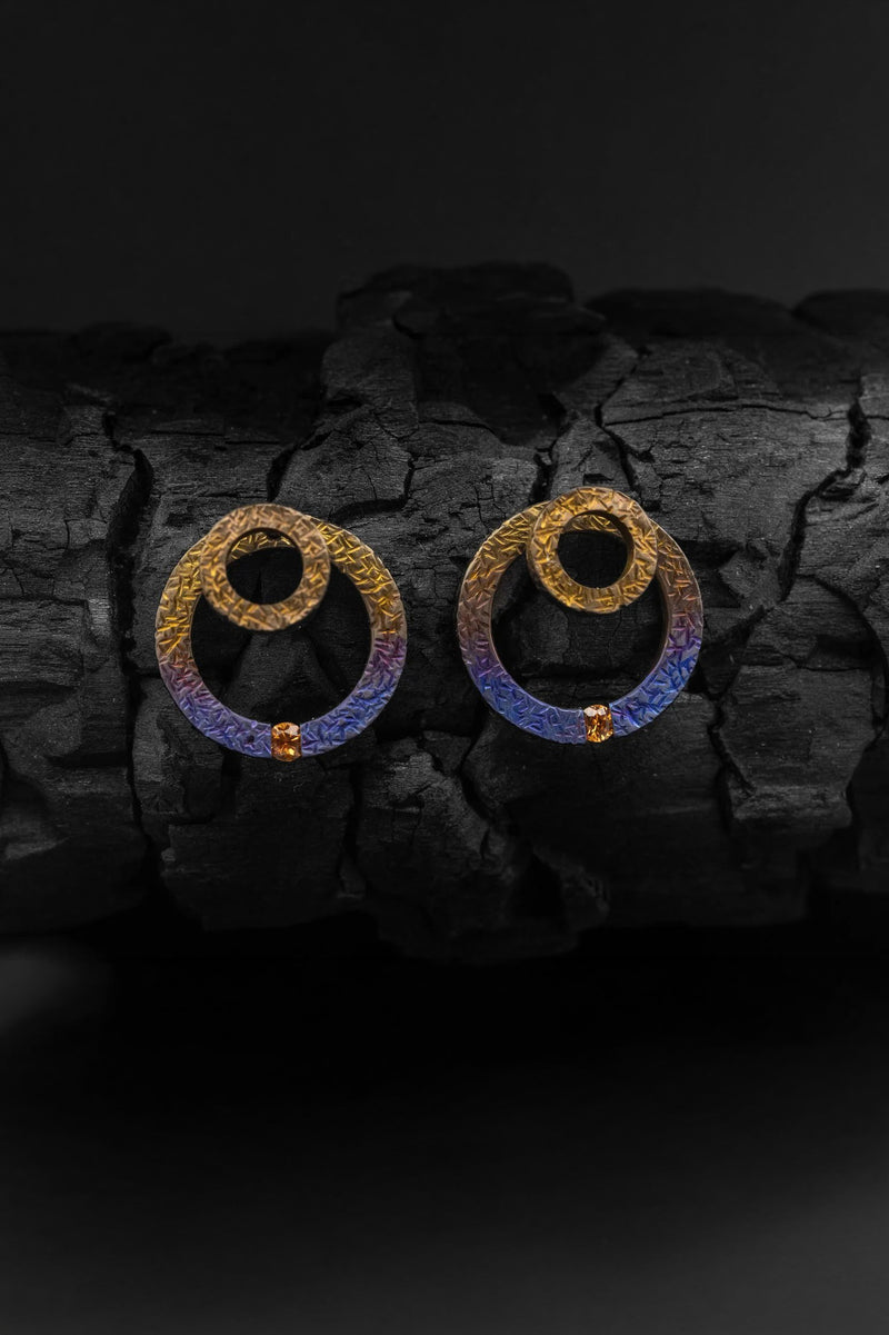 Ear jacket titaniniai auskarai su safyrais