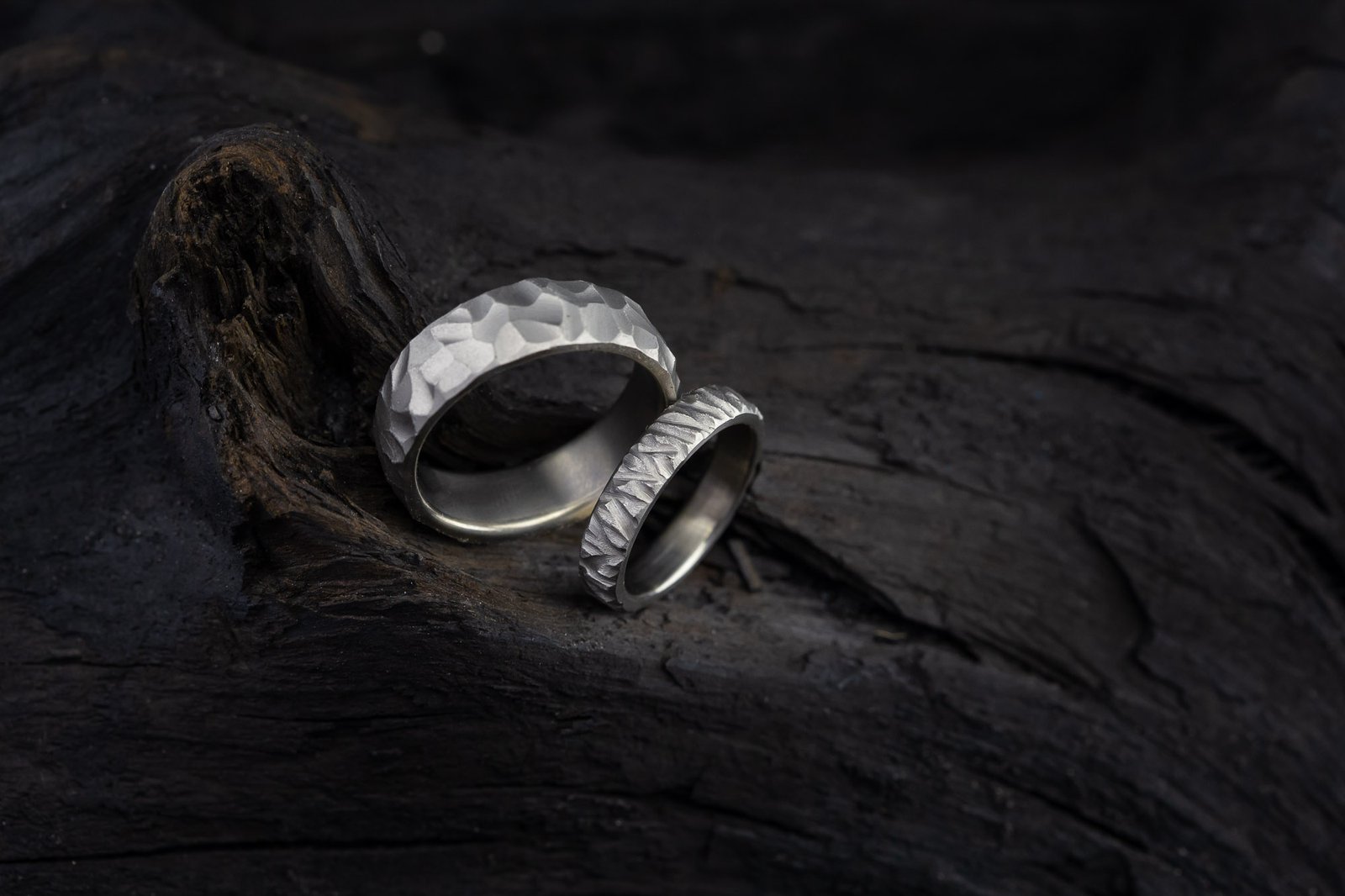 Titaniniai vestuviniai žiedai
